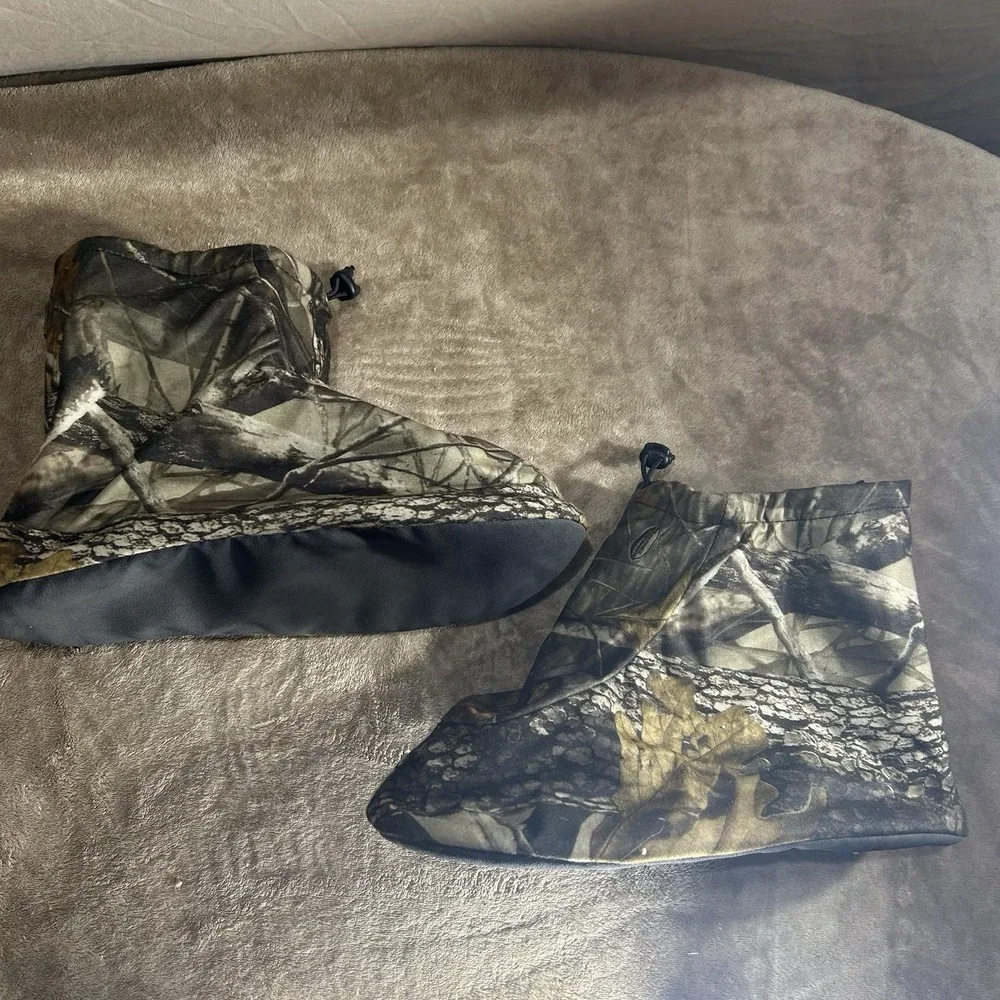 ArcticShield Realtree Hardwoods Camo Hunting Boot Insulators Covers Size Large